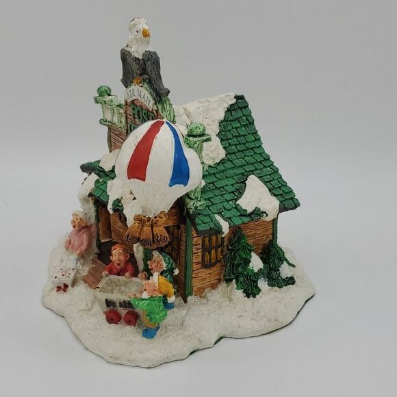 Santa's Town at the North Pole Post Office Village Little Town - Picture 2 of 9